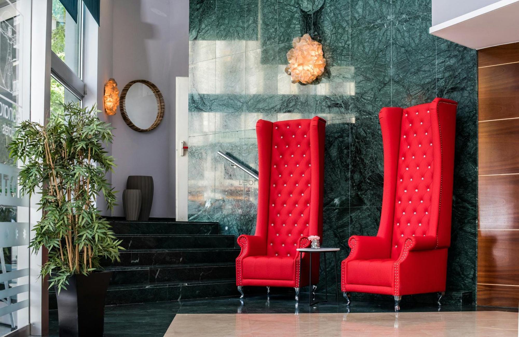 Leonardo Hotel Barcelona Gran Via — Photos 2
